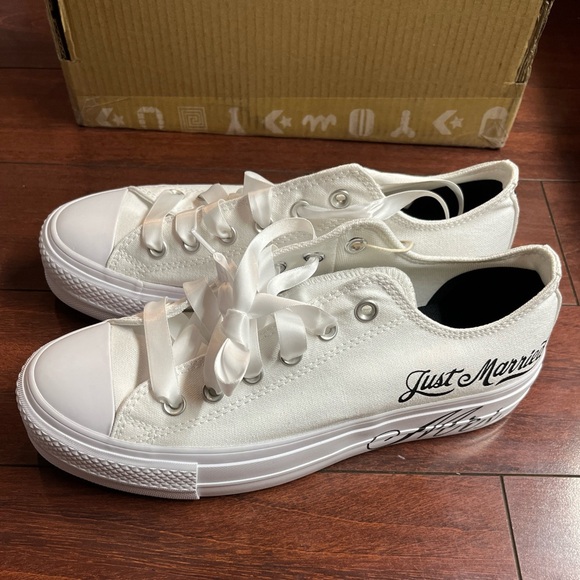 Custom Converse By You Lift Platform Low Womens 9.5 White Wedding Just Married - Picture 10 of 16